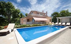Villa Rosa Magica - Happy Rentals